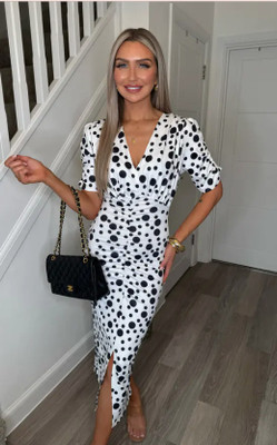 Fashion Street London Women Bodycon White, Black Below Knee Dress