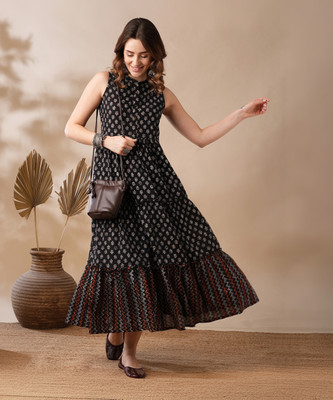 Globus Women Fit and Flare Black Maxi/Full Length Dress