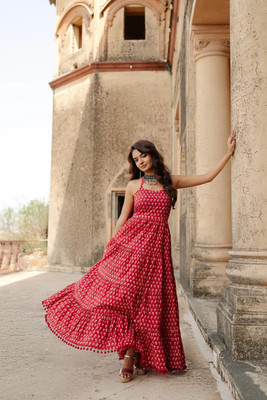 DIVENA Women Fit and Flare Maroon, Pink, White Maxi/Full Length Dress
