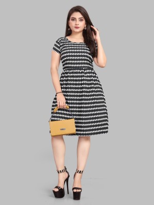 NISHU FASHION MART Women Asymmetric Black Dress