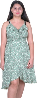 Turtlebay Clothing Women Fit and Flare Light Green Dress