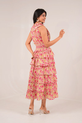 Akaay Stories Women Layered Pink Maxi/Full Length Dress