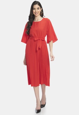 Absorbing Women Pleated Red Dress