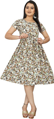 HouseOfCommon Women A-line Light Green, White Below Knee Dress