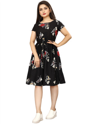 FashhionWorld Women Fit and Flare Multicolor Knee Length Dress