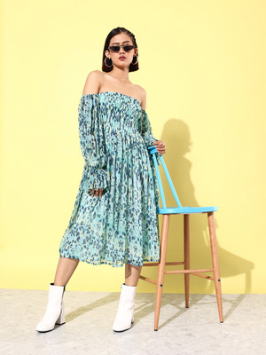 ANVI Be Yourself Women Fit and Flare Green Midi/Calf Length Dress