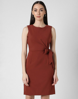 VAN HEUSEN Women Fit and Flare Red Midi/Calf Length Dress