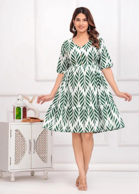 HouseOfCommon Women Fit and Flare Green Knee Length Dress