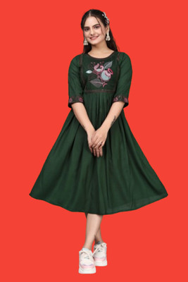 DICHIKA enterprise Women Fit and Flare Green Midi/Calf Length Dress