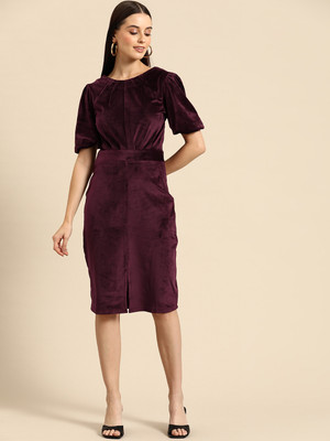 WoowZerZ Women Bodycon Maroon Knee Length Dress