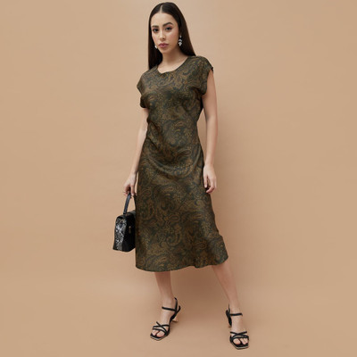 CODE by Lifestyle Women A-line Green Midi/Calf Length Dress