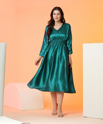 Globus Women A-line Green Midi/Calf Length Dress