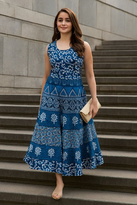 HouseOfCommon Women Fit and Flare Blue Midi/Calf Length Dress