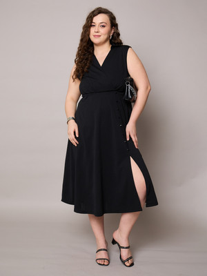 SASSAFRAS Curve Women A-line Black Midi/Calf Length Dress
