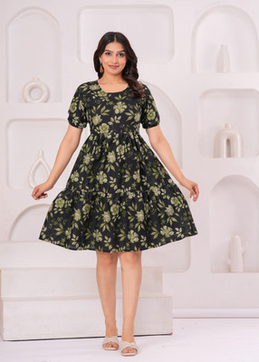 fabtex Women Skater Black Knee Length Dress