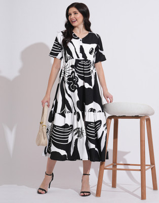 all about you Women Fit and Flare Black, White Maxi/Full Length Dress