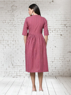 Suhani Fashionqq Women A-line Red, Maroon Maxi/Full Length Dress