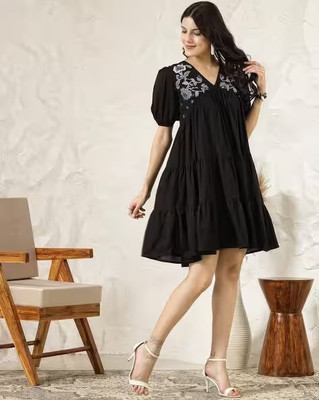 VRVastra Women Empire Waist Black Knee Length Dress