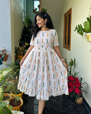 Shivkurti Women Fit and Flare Multicolor Midi/Calf Length Dress