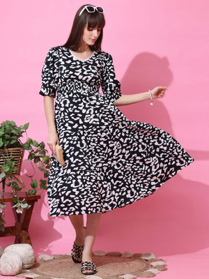 Sheetal Accociates Women Fit and Flare Black, White Midi/Calf Length Dress