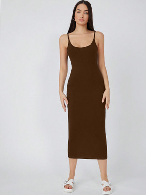 Aahwan Women Bodycon Maroon Midi/Calf Length Dress
