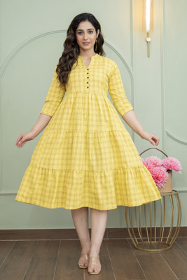 KIMATERNITY Women Maxi Yellow Knee Length Dress