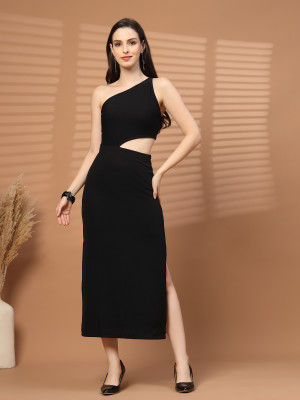 PLUSS Women Fit and Flare Black Midi/Calf Length Dress