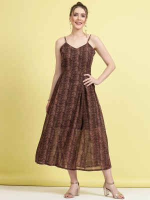 PLUSS Women Maxi Brown Dress