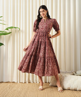SV SUVEENA Women Fit and Flare Multicolor Midi/Calf Length Dress