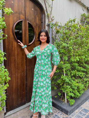 Vishva creation Women Fit and Flare Multicolor Maxi/Full Length Dress