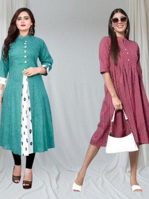 Texpa Pl Women Printed Straight Kurta(Green, Maroon)