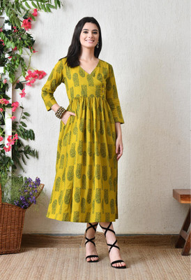 Sangria Women Fit and Flare Dark Green Midi/Calf Length Dress