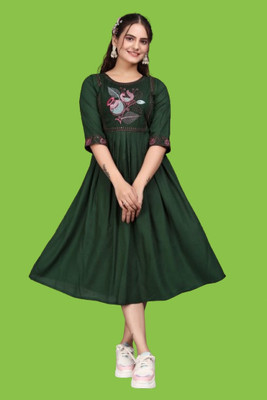 HouseOfCommon Women Fit and Flare Green Midi/Calf Length Dress