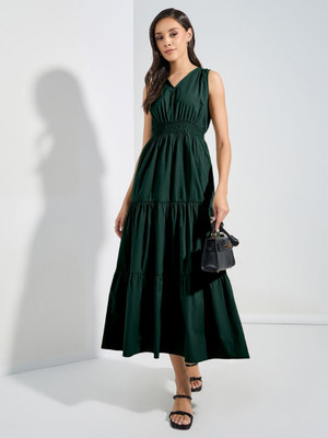 Krunal Raiyani Women Fit and Flare Green Maxi/Full Length Dress