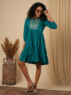 Globus Women A-line Green Above Knee/Mid Thigh Length Dress