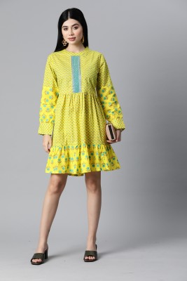 Highlight fashion export Women Pleated Yellow, Blue Dress