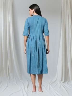 Suhani Creationnm Women Embroidered A-line Kurta(Pink, Light Blue)