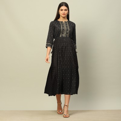 RANGRITI Women Tiered Black Dress