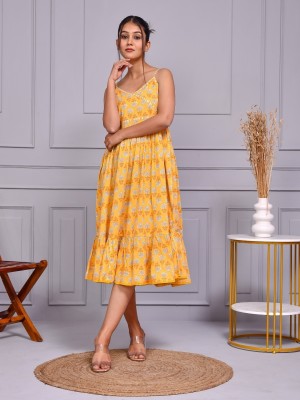 ASPRIYA Women Maxi Yellow Dress