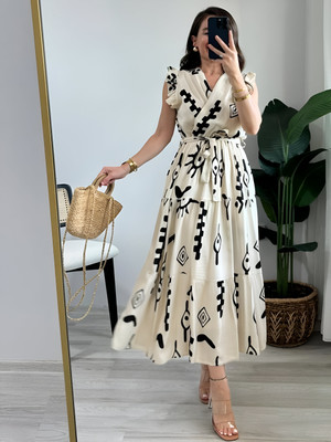 METRONAUT Women Fit and Flare White Midi/Calf Length Dress