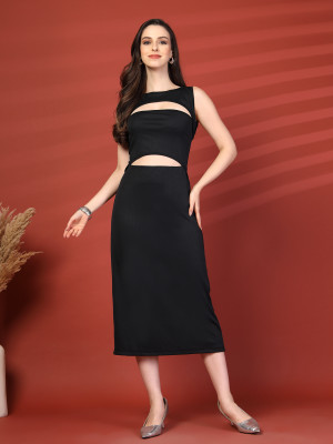 PLUSS Women Fit and Flare Black Knee Length Dress