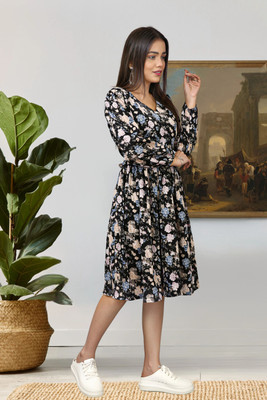 GIVAFAISHONS Women Fit and Flare Black Below Knee Dress