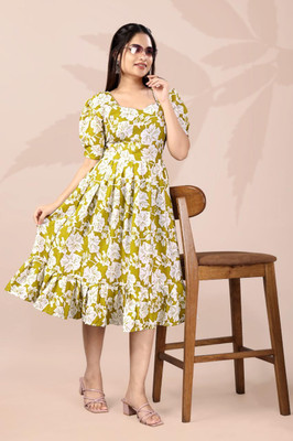 Nautiful Women Fit and Flare Green Knee Length Dress