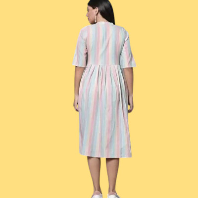 Suhani Creationnm Women Embroidered Straight Kurta(Blue, White)