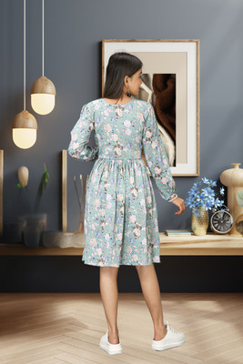 GIVAFAISHONS Women Fit and Flare Light Green Knee Length Dress