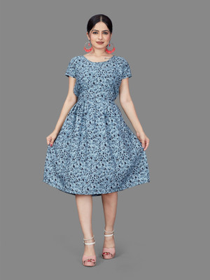 VARUDI Women Fit and Flare Green Below Knee Dress