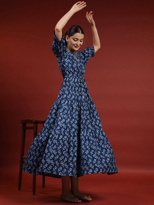Presha Women Floral Print Flared Kurta(Blue)
