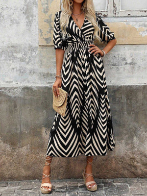 Leriya Fashion Women Fit and Flare Black Knee Length Dress