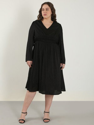 Vero Moda Curve Women Fit and Flare Black Midi/Calf Length Dress