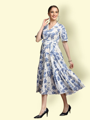 RAMTEXTILE Women Fit and Flare Blue, White Midi/Calf Length Dress